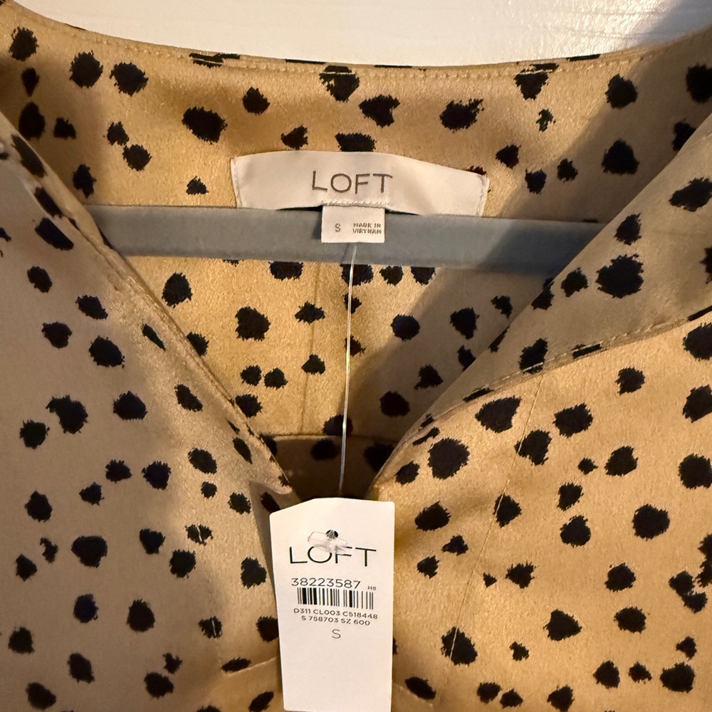 NWT LOFT Leopard Print Blouse size small - Picture 2 of 4